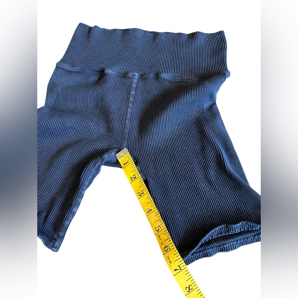 FREE PEOPLE x FP MOVEMENT Happiness Runs High-Rise Bike Short Super-Stretch Sz S - Picture 6 of 7